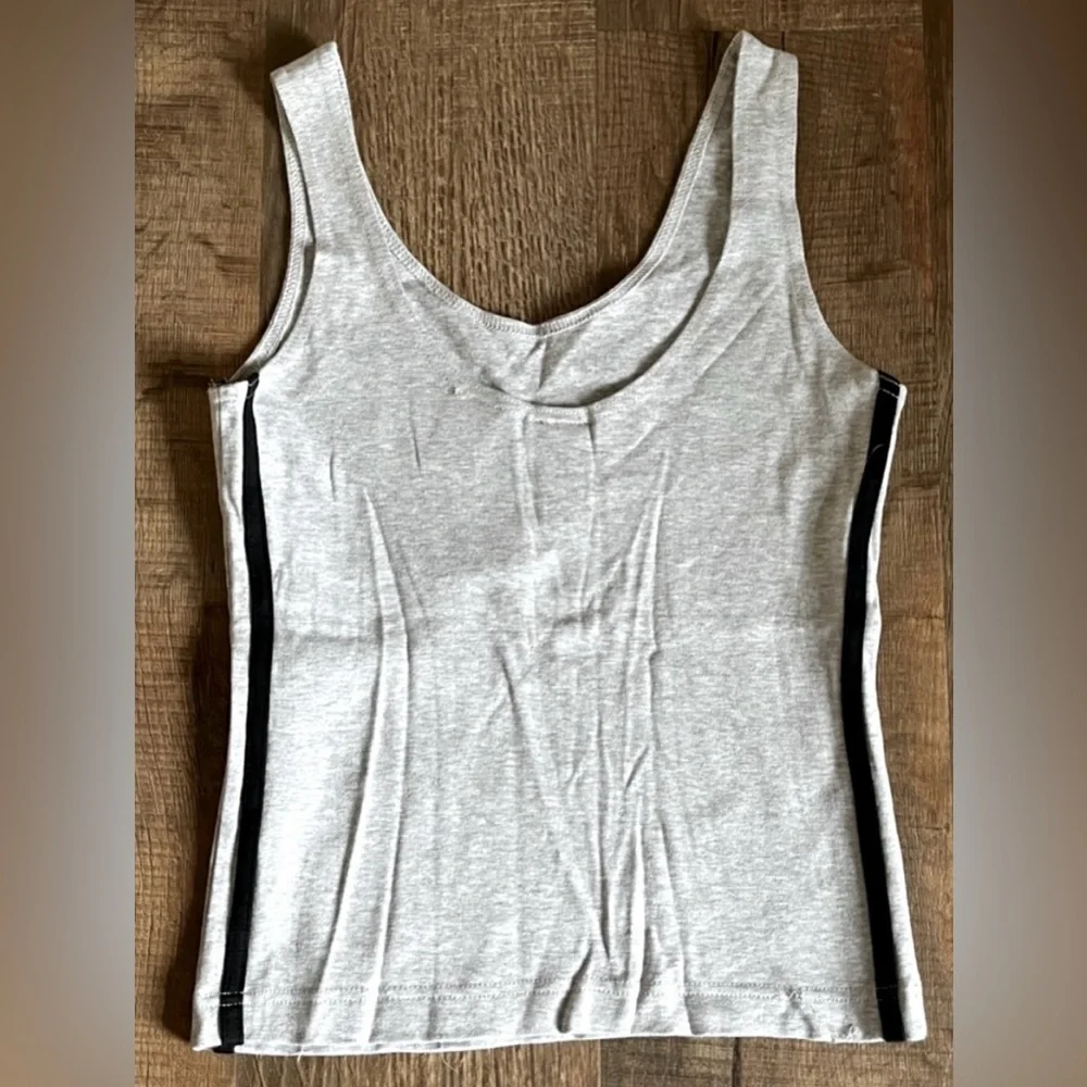 Energy Zone Athletic fitted tank top. Like Brand new condition. Women’s size M